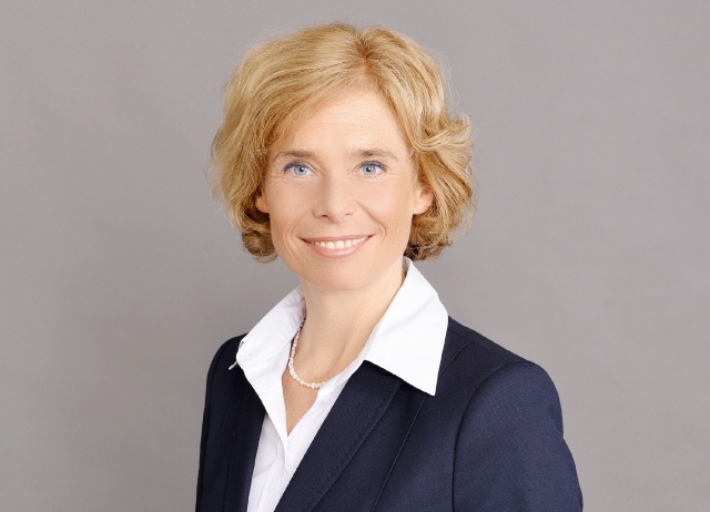 Dr. Miriam Engelhardt